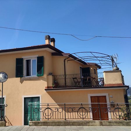 Camera Tra Le Cinque Terre, Camogli E Portofino. Vista Valle E Scorcio Mare All'Orizzonte Castiglione Chiavarese Bagian luar foto