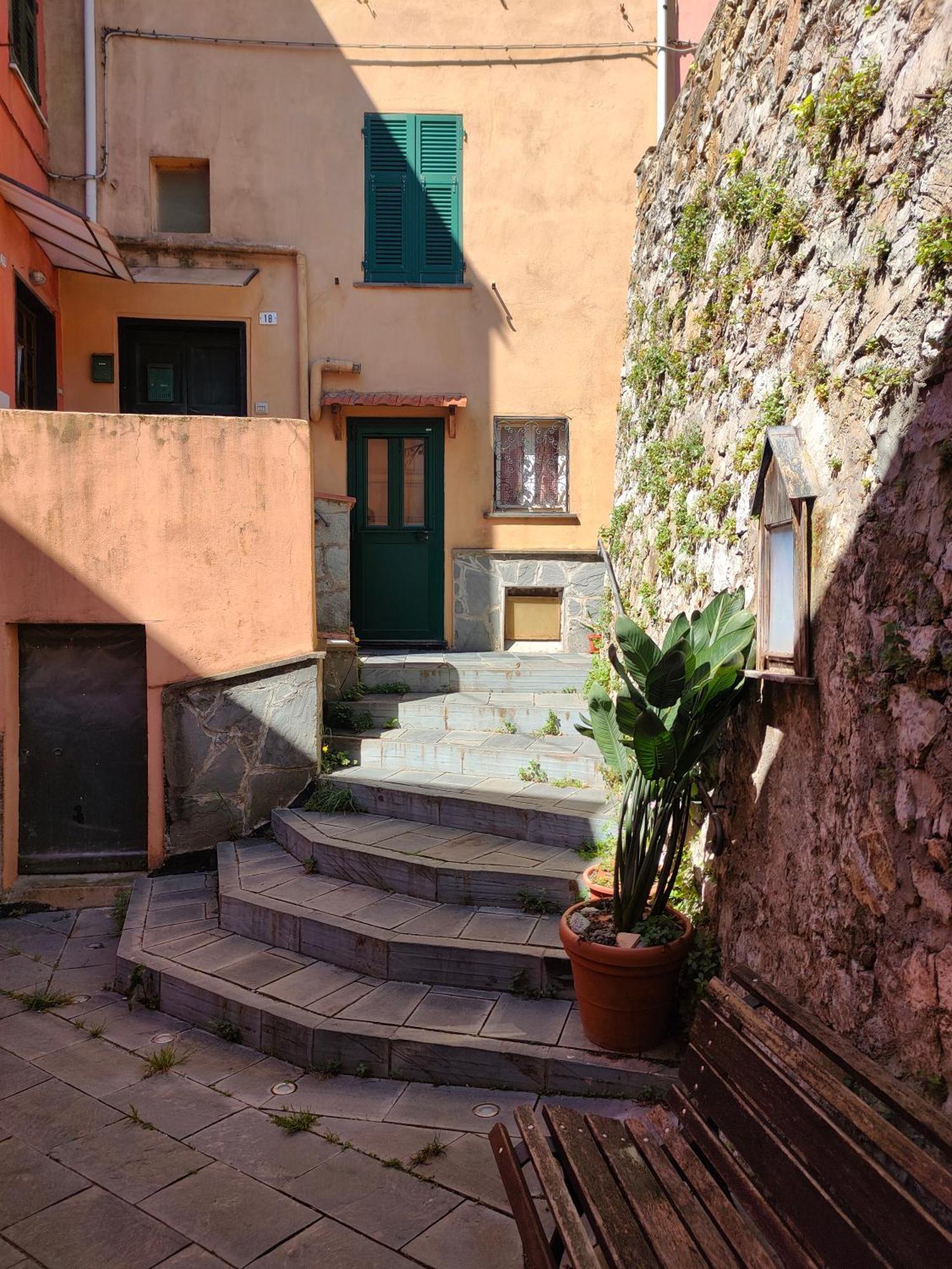 Camera Tra Le Cinque Terre, Camogli E Portofino. Vista Valle E Scorcio Mare All'Orizzonte Castiglione Chiavarese Bagian luar foto