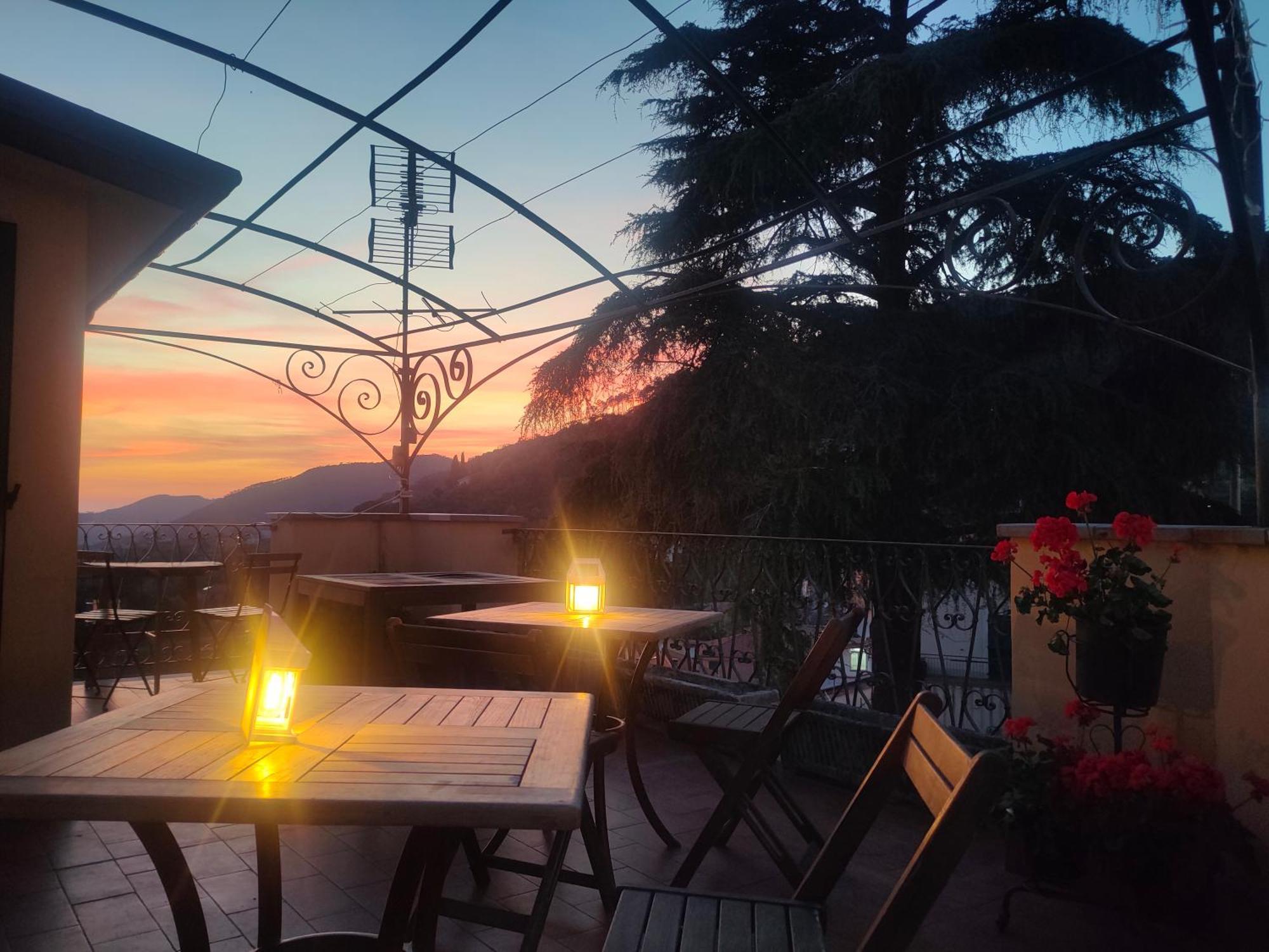 Camera Tra Le Cinque Terre, Camogli E Portofino. Vista Valle E Scorcio Mare All'Orizzonte Castiglione Chiavarese Bagian luar foto