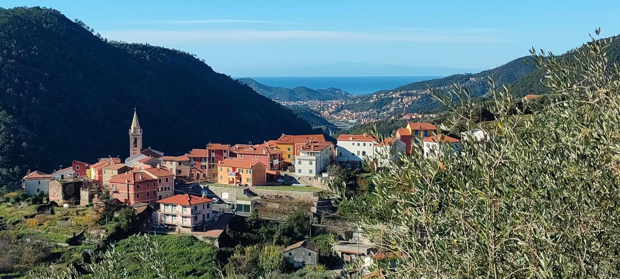 Camera Tra Le Cinque Terre, Camogli E Portofino. Vista Valle E Scorcio Mare All'Orizzonte Castiglione Chiavarese Bagian luar foto
